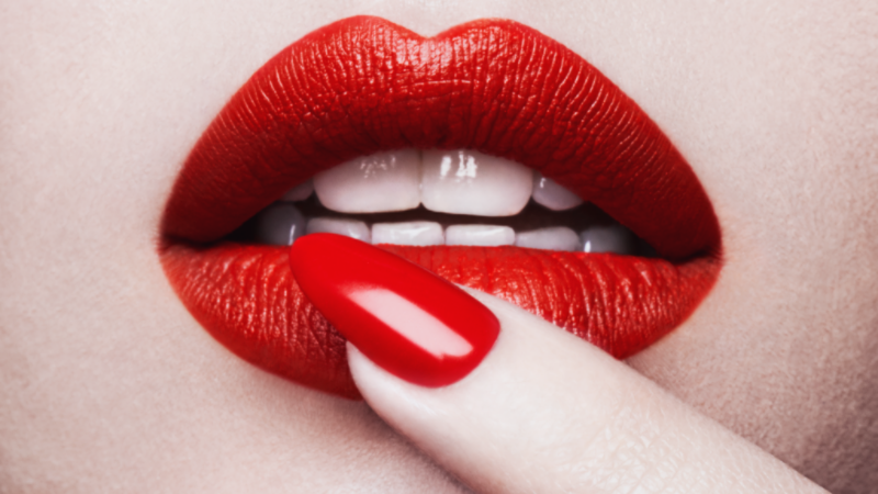 beau_Lips_Close_SRCROP.png