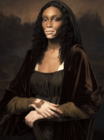 Winnie Harlow Mona Lisa Harper's 2017 Tommy.gif