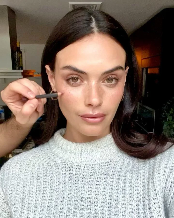 That barely there beat 💋🧑&zwj;🎨 + @monika.clarke @henrydelapaz ❤️