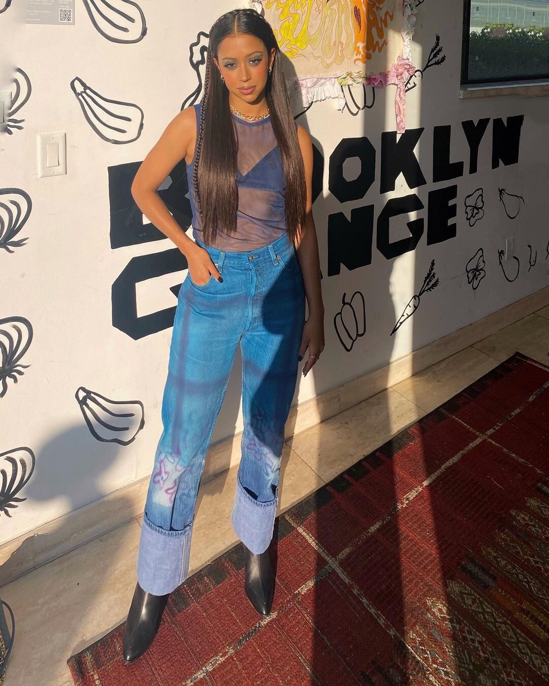 2020.09.07 Liza Koshy Tommy Makeup NYFW 2 copy.JPG