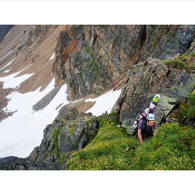 Current mood, no doubt. Wish we were @martinviereckl in the Beartooth Mountains of MT right now. Photo @bendh Regram @skiingmagazine #themontanacamp #mtinla #MT