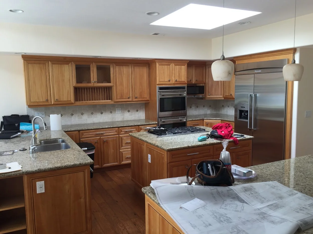 BEFORE KITCHEN.JPG