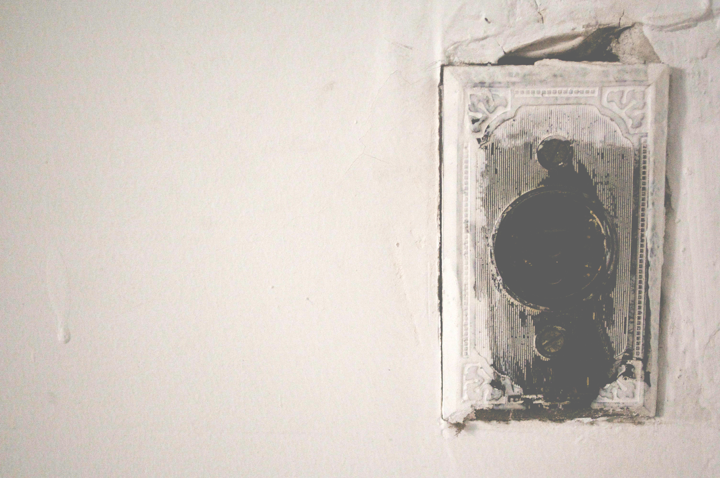 Switch detail. Photo by Francesca Galluzzo.