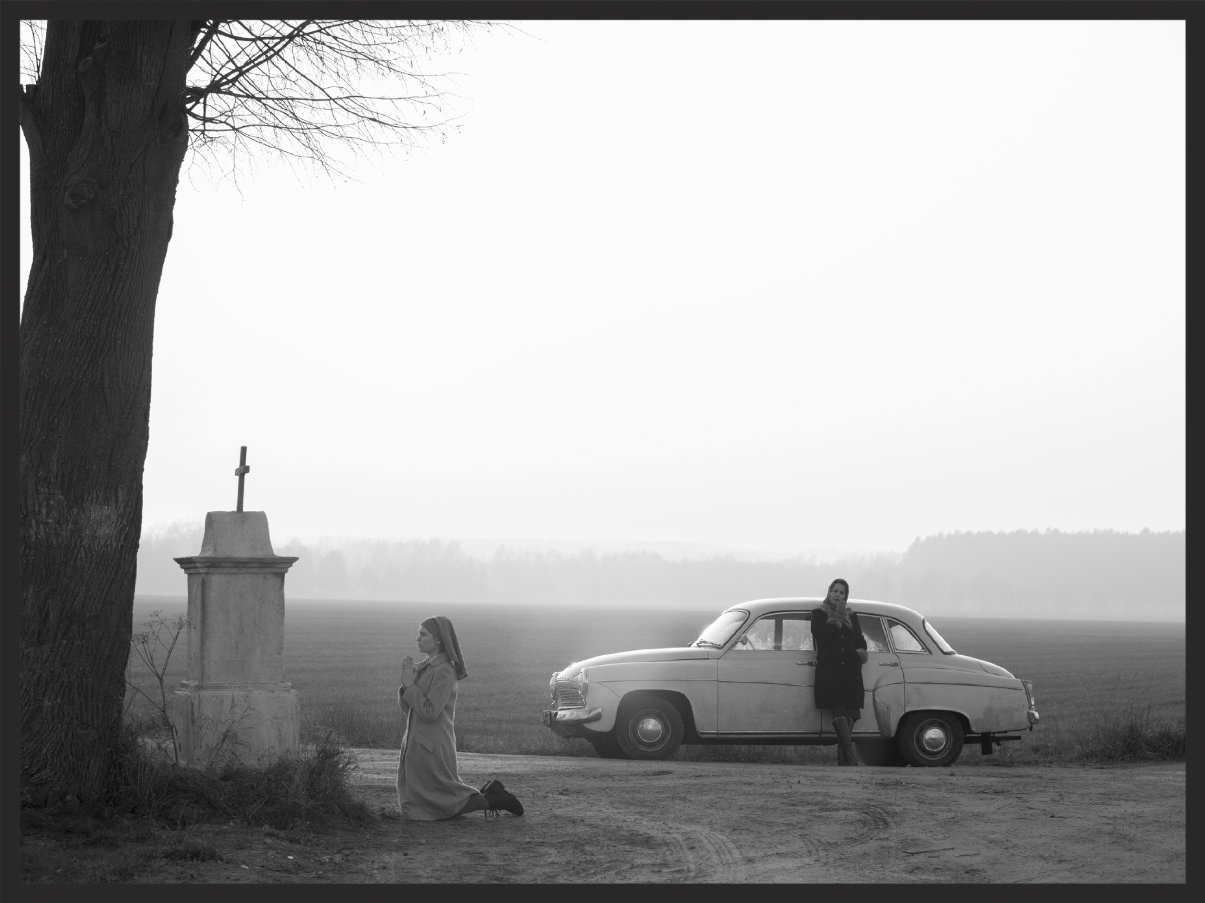Still of Agata Kulesza and Agata Trzebuchowska in Ida (2013)