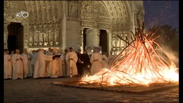 Vigile Pascale 2015 - Notre-Dame de Paris