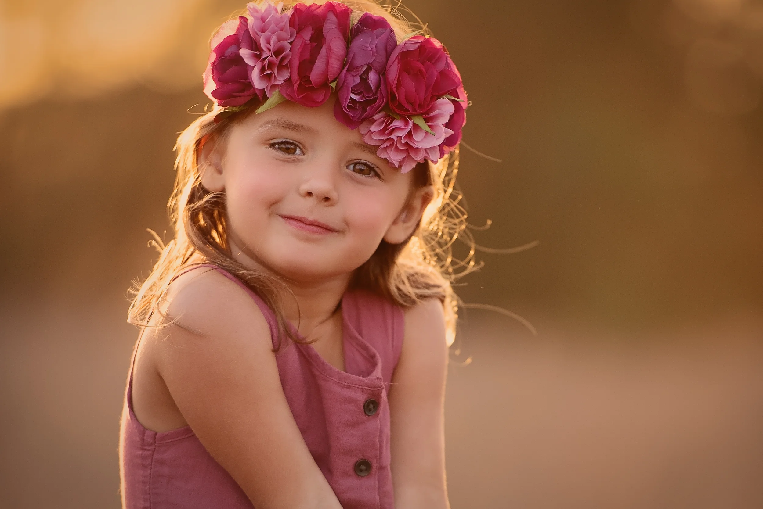 West London family photographer | Emmy at sunset