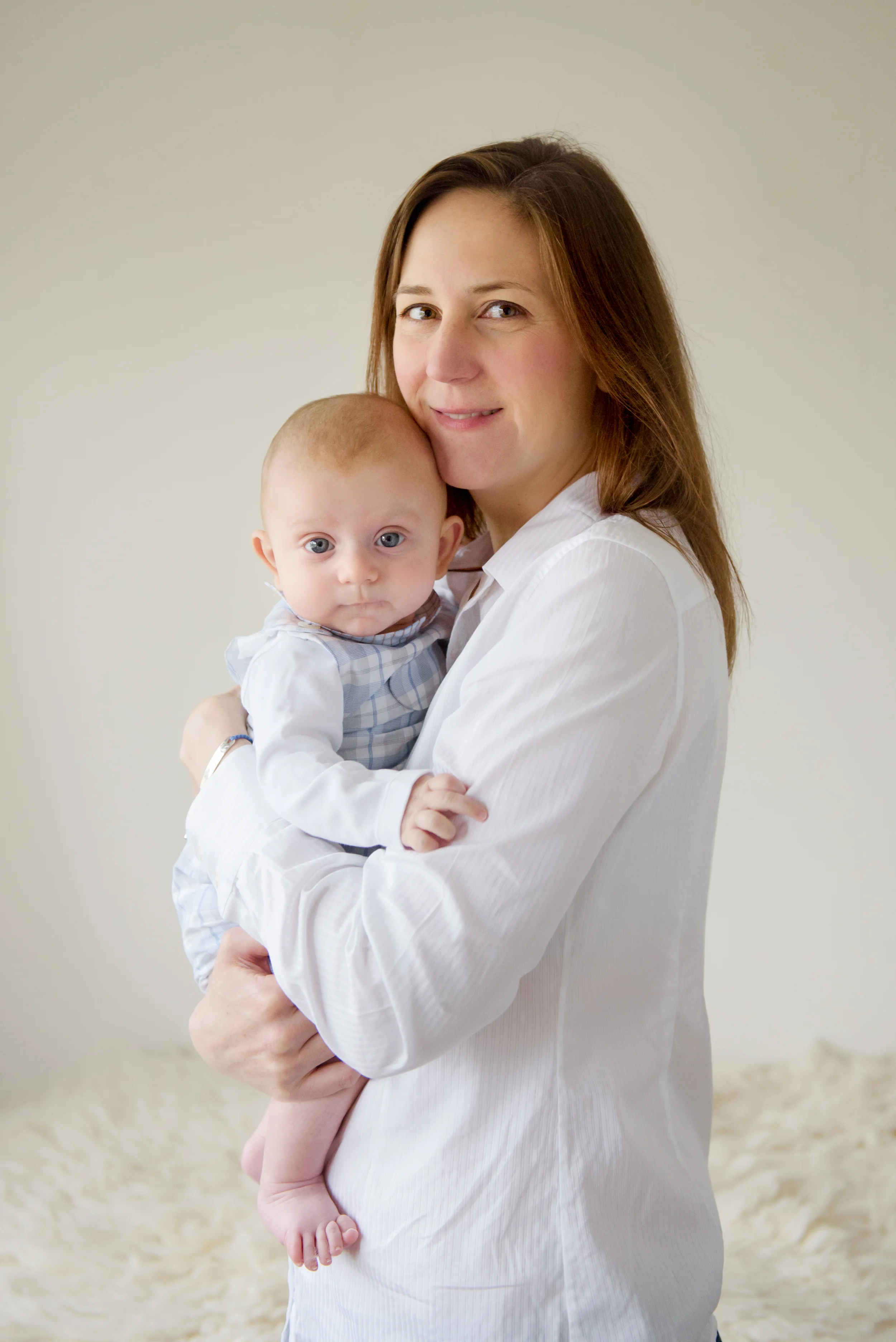 Family portrait photographer | 3 month baby photos | Fulham, SW6