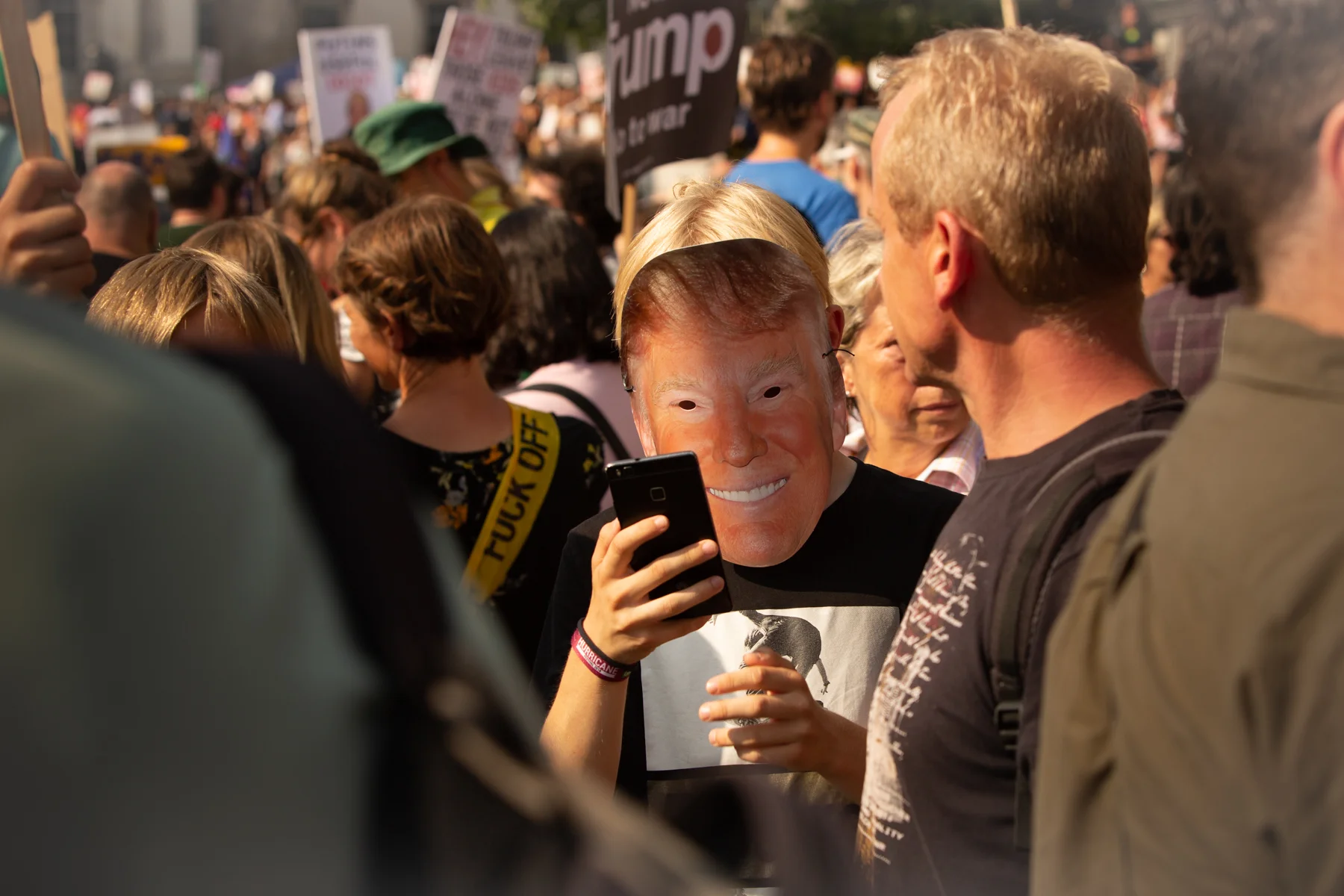 demo1_187.jpg
