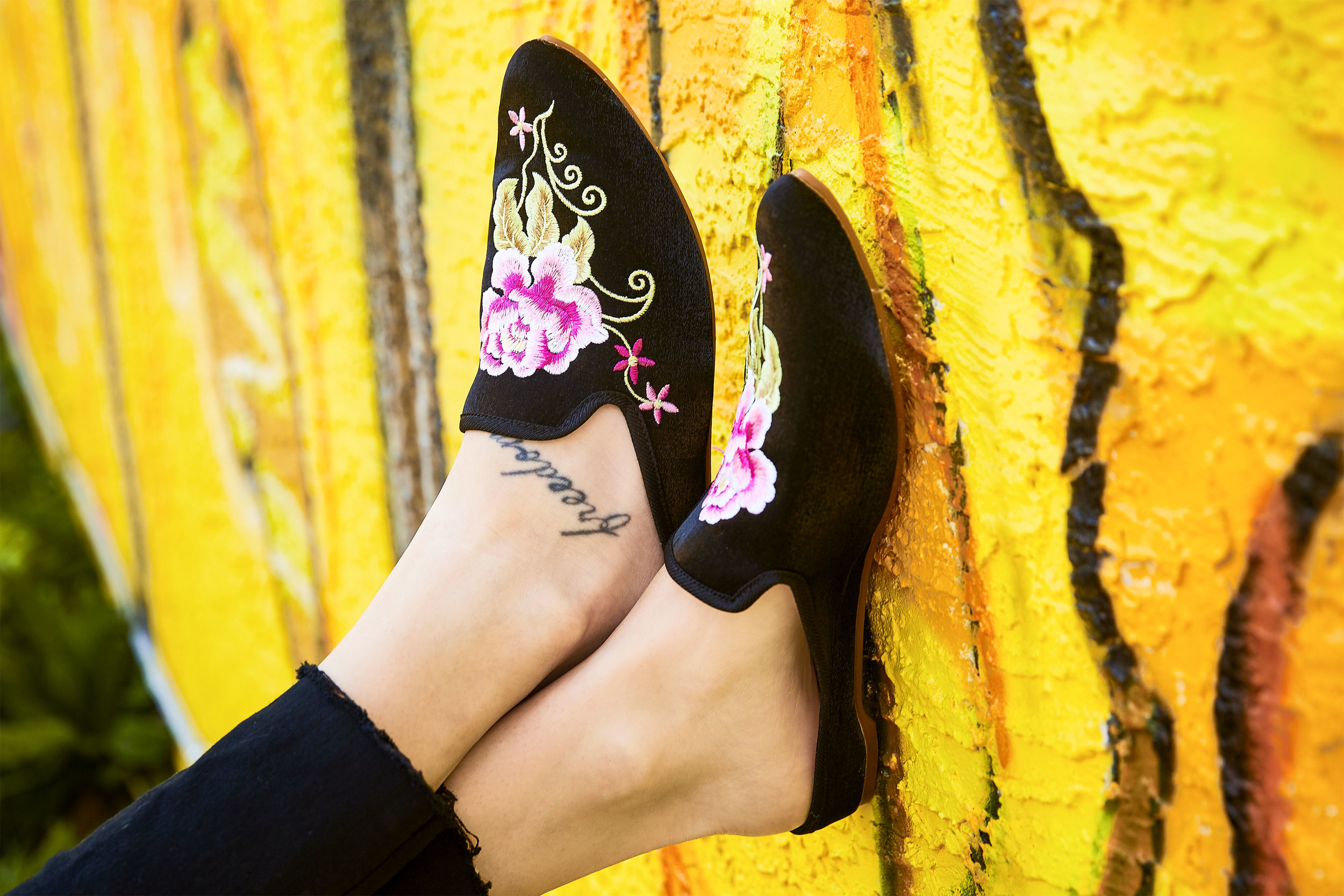 249819_embroideredkicks_0630_ED222A4954 1 as Smart Object-1.jpg