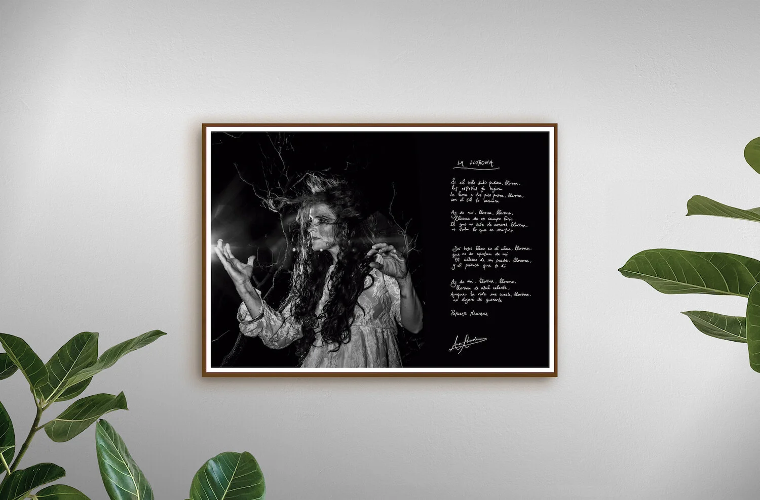 Mockup La Llorona negro web.jpg