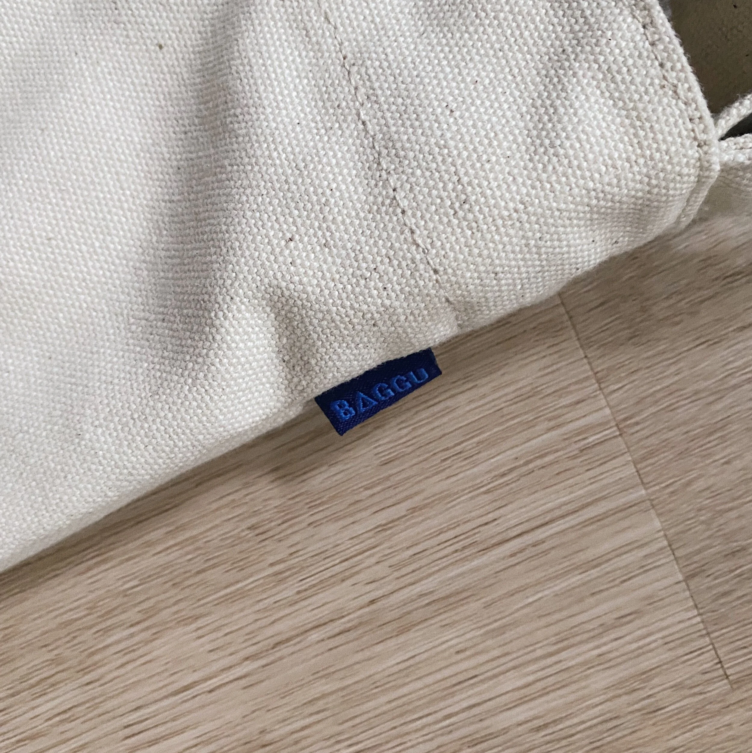 37331AF9-AFB4-46D4-94E2-886CB1F22FE8