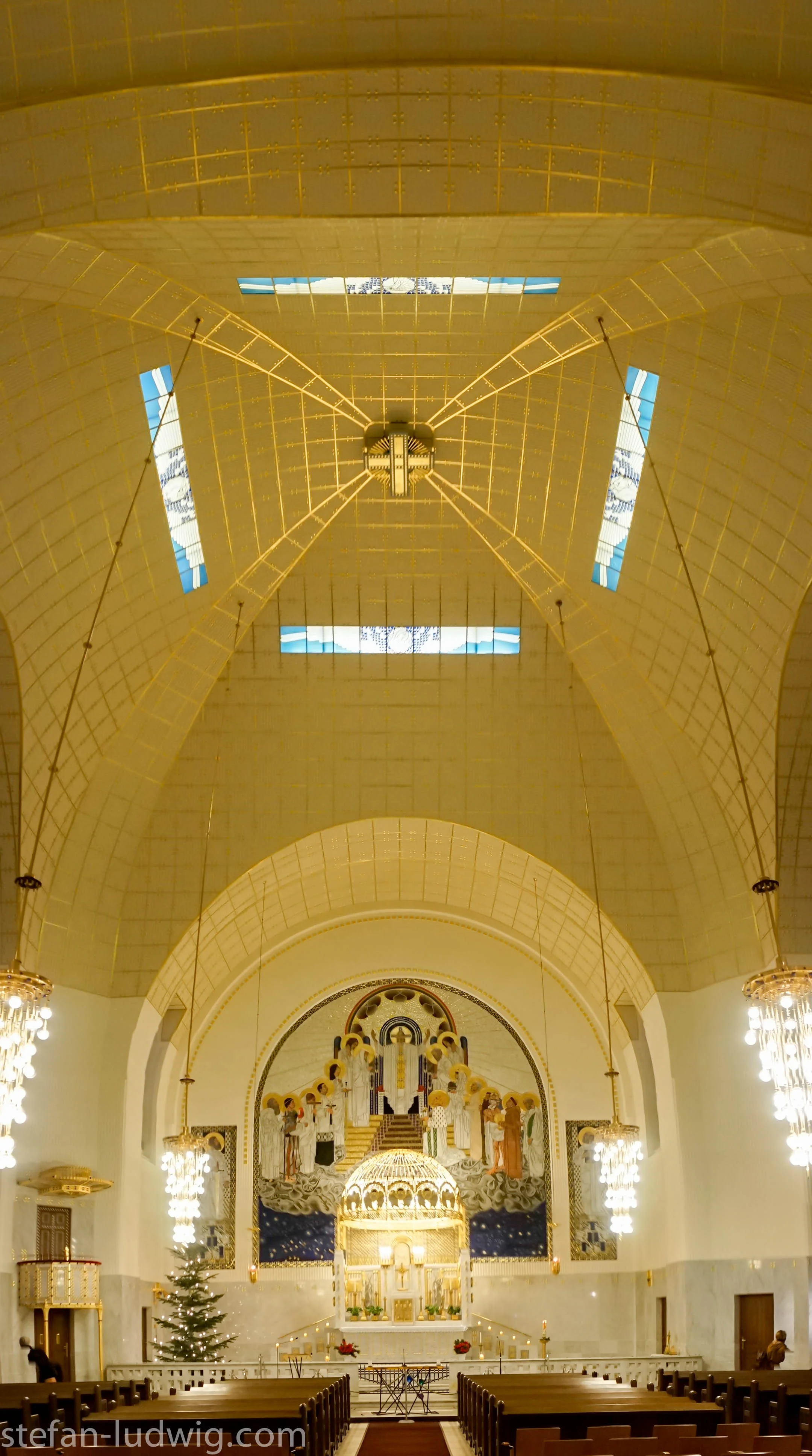KirchAmSteinhofAlpha7-1458.jpg