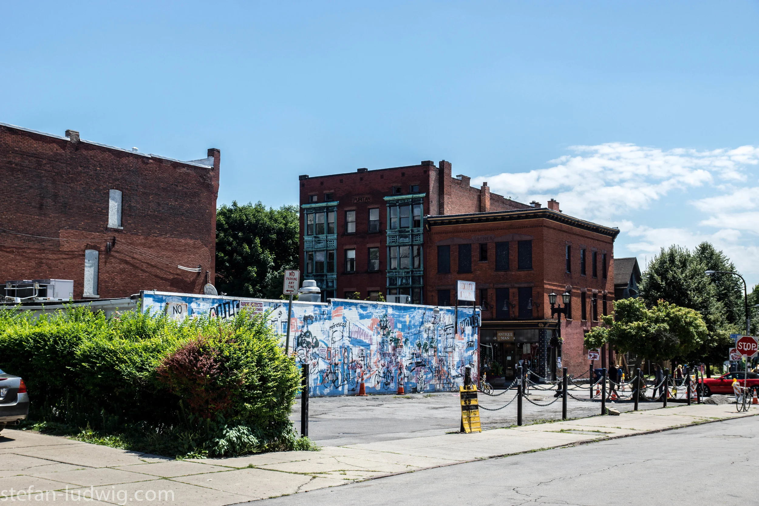 GardenWalk2013-04970.jpg