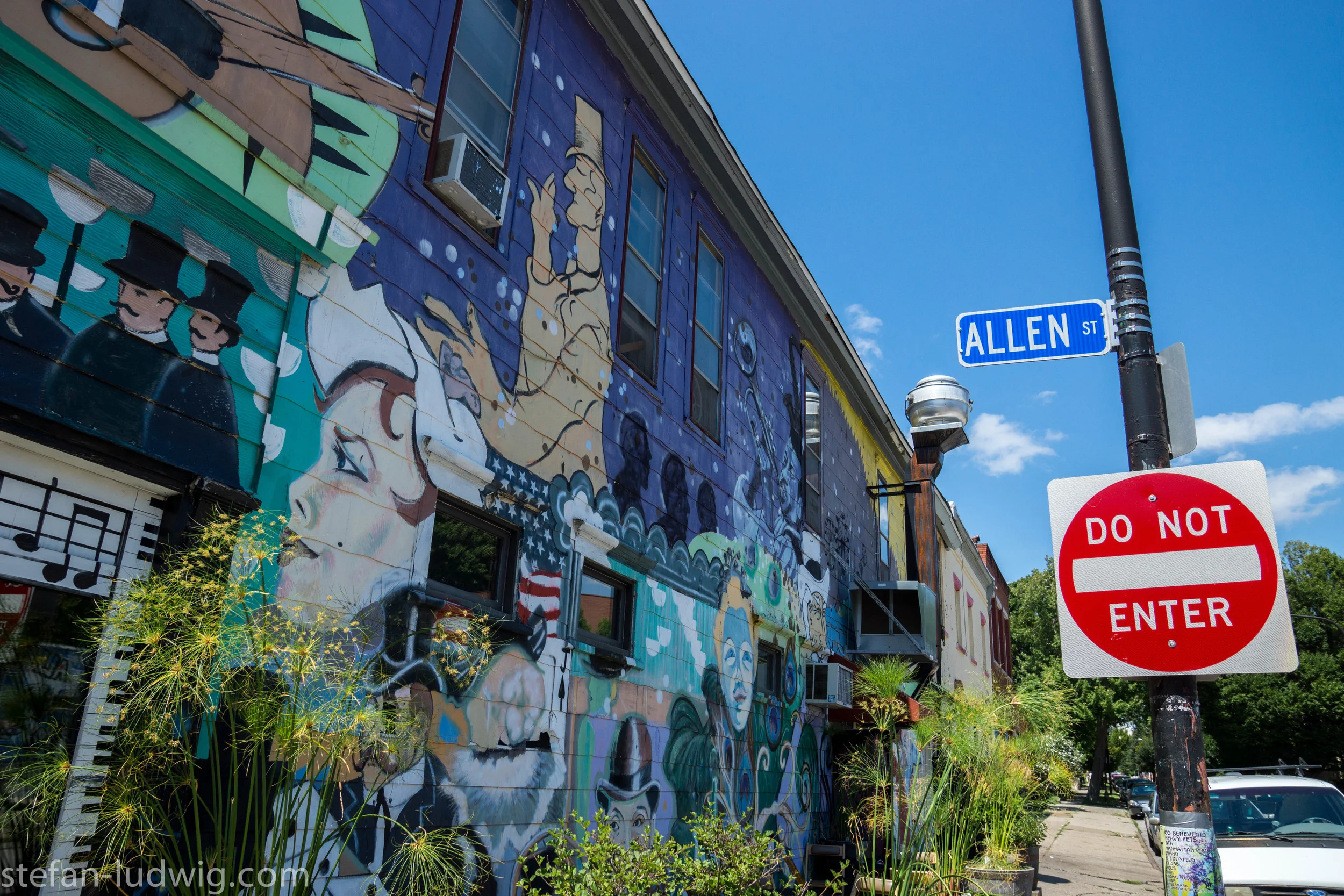 GardenWalk2013-04977.jpg
