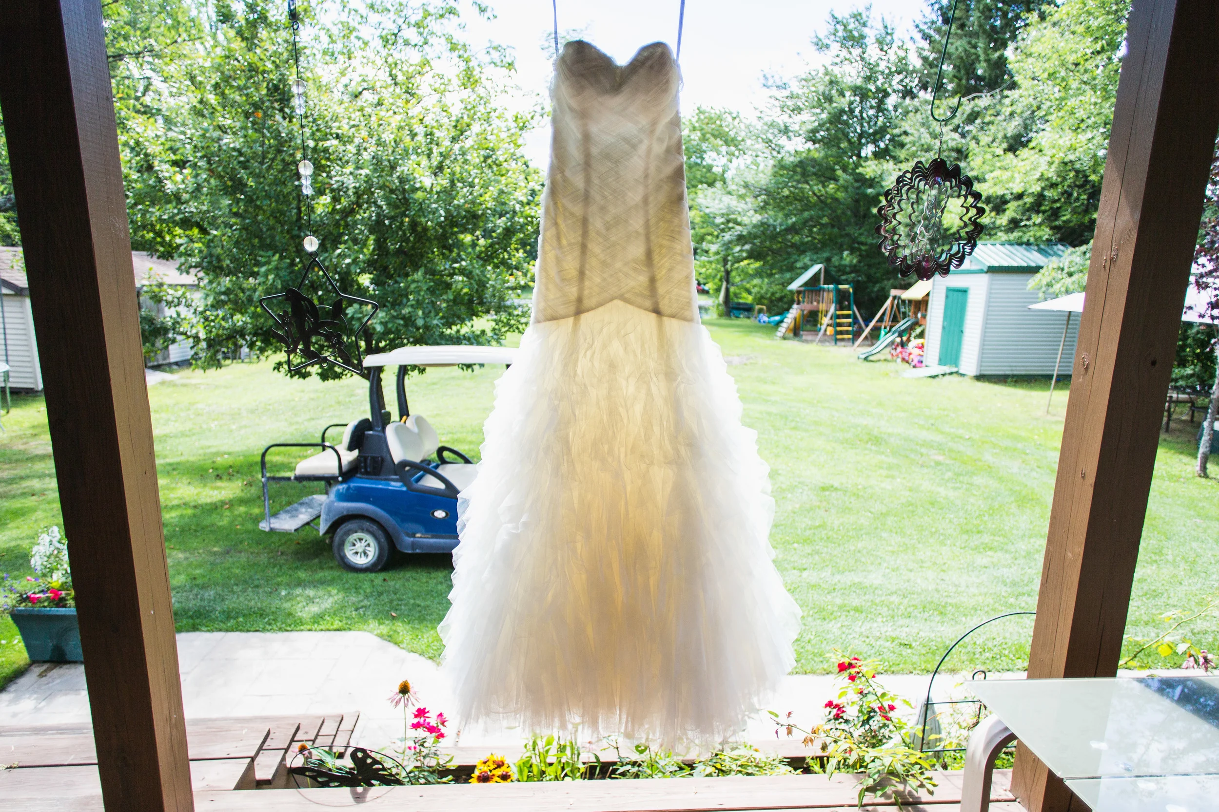Kara-and-Matt-Buffalo-NY-Stefan-Ludwig-Photography-Depew-Joesephy-Country-Manor-10.jpg