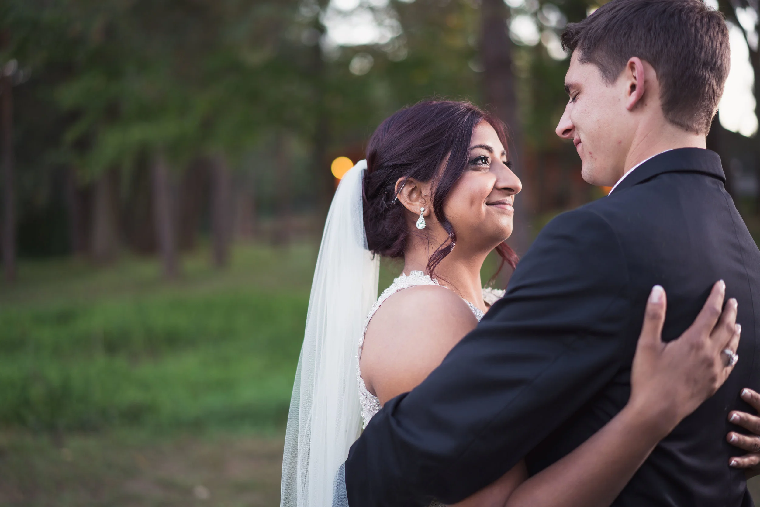 Blog Aisha and Matt at Springlake Vinery in Lockport NY by Stefan Ludwig Photography-59.jpg