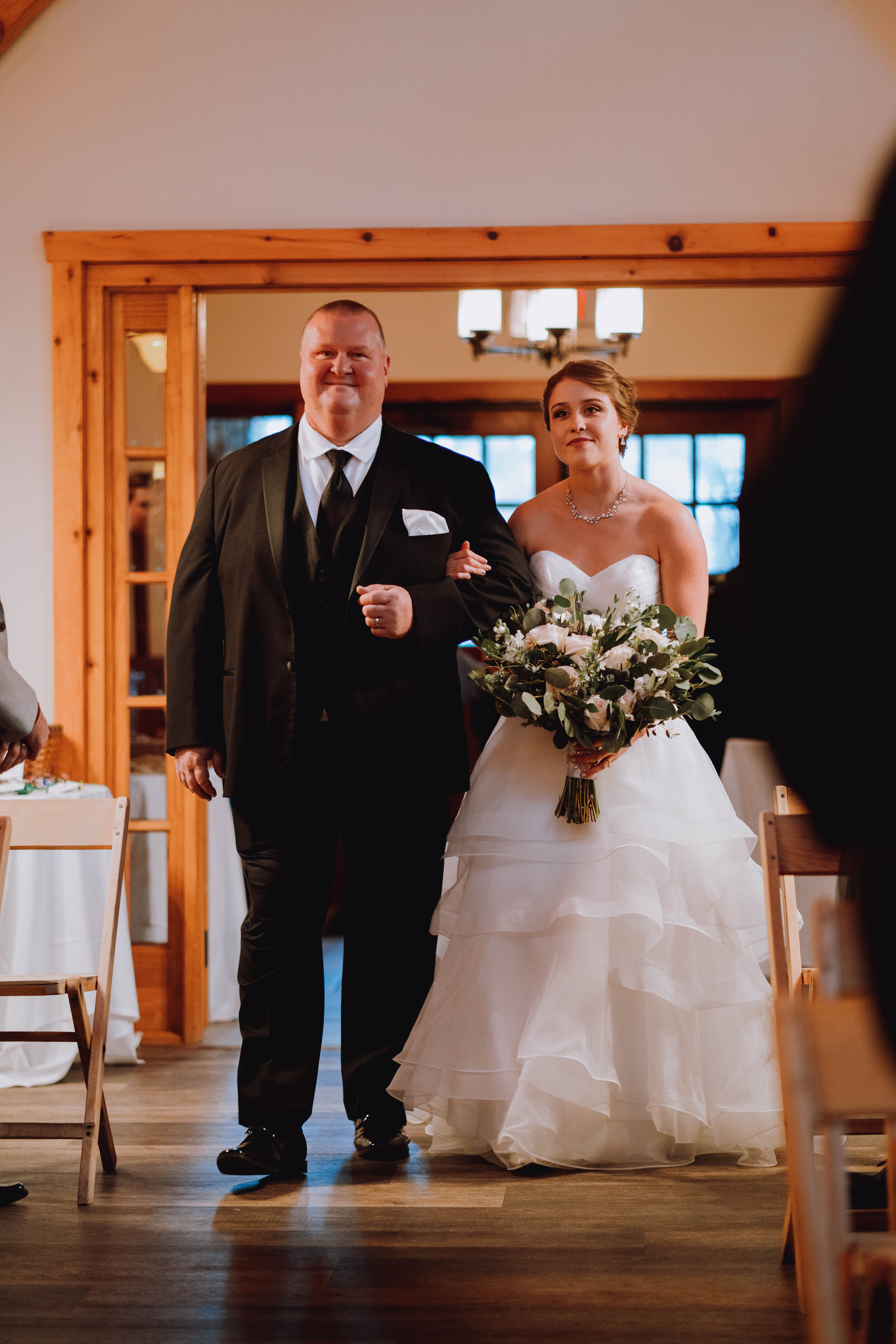 Wedding Hannah and Aaron at Timberlodge in Buffalo NY by Stefan Ludwig Photography-284.jpg