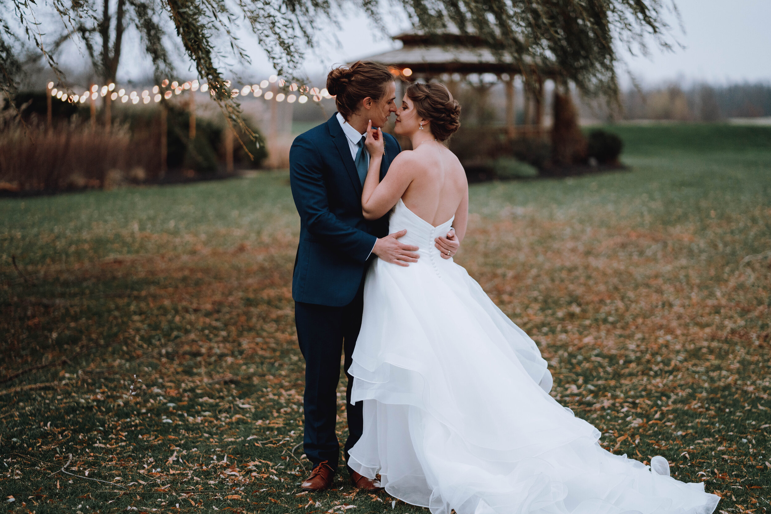 Wedding Hannah and Aaron at Timberlodge in Buffalo NY by Stefan Ludwig Photography-469.jpg