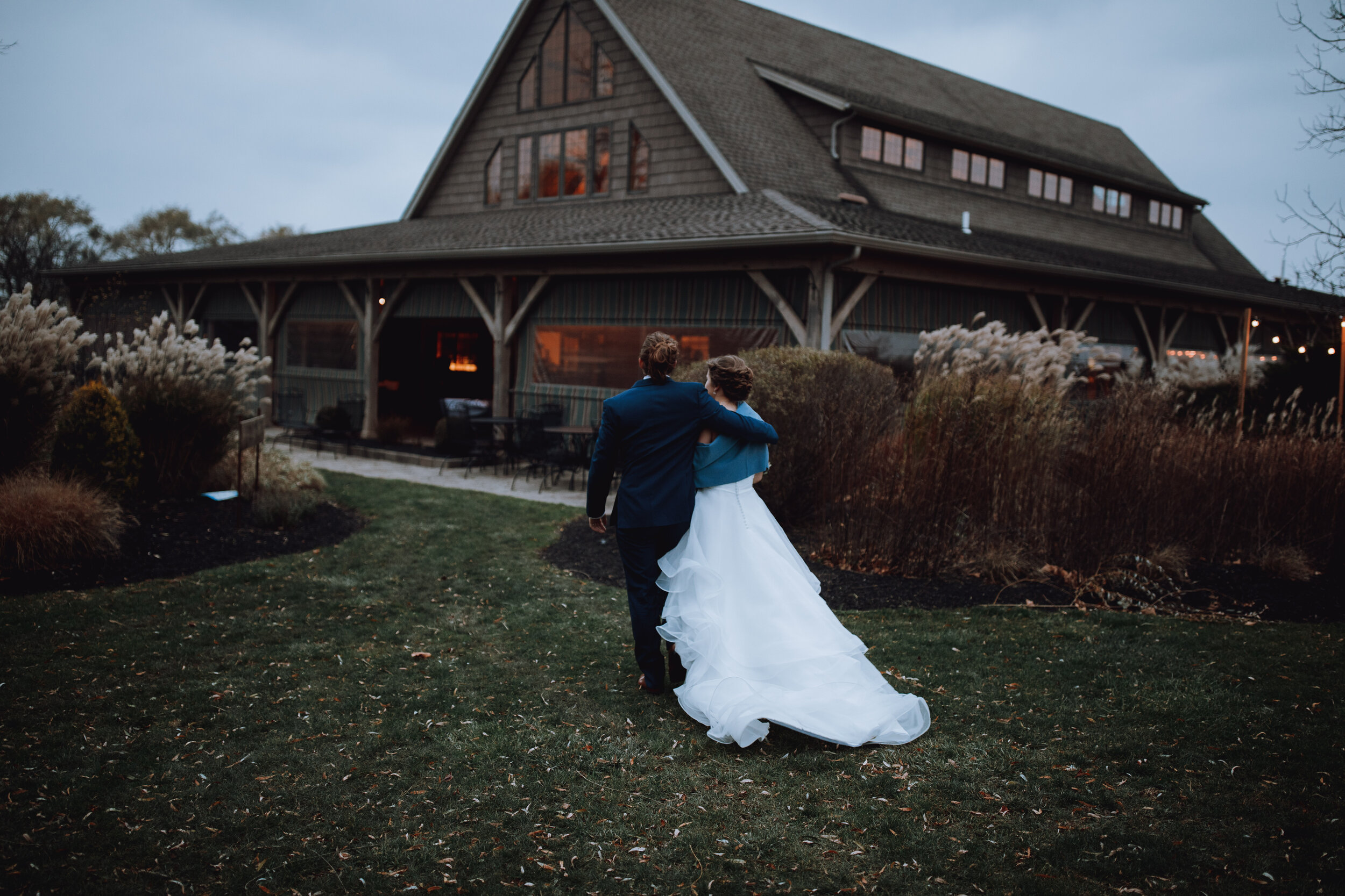 Wedding Hannah and Aaron at Timberlodge in Buffalo NY by Stefan Ludwig Photography-481.jpg