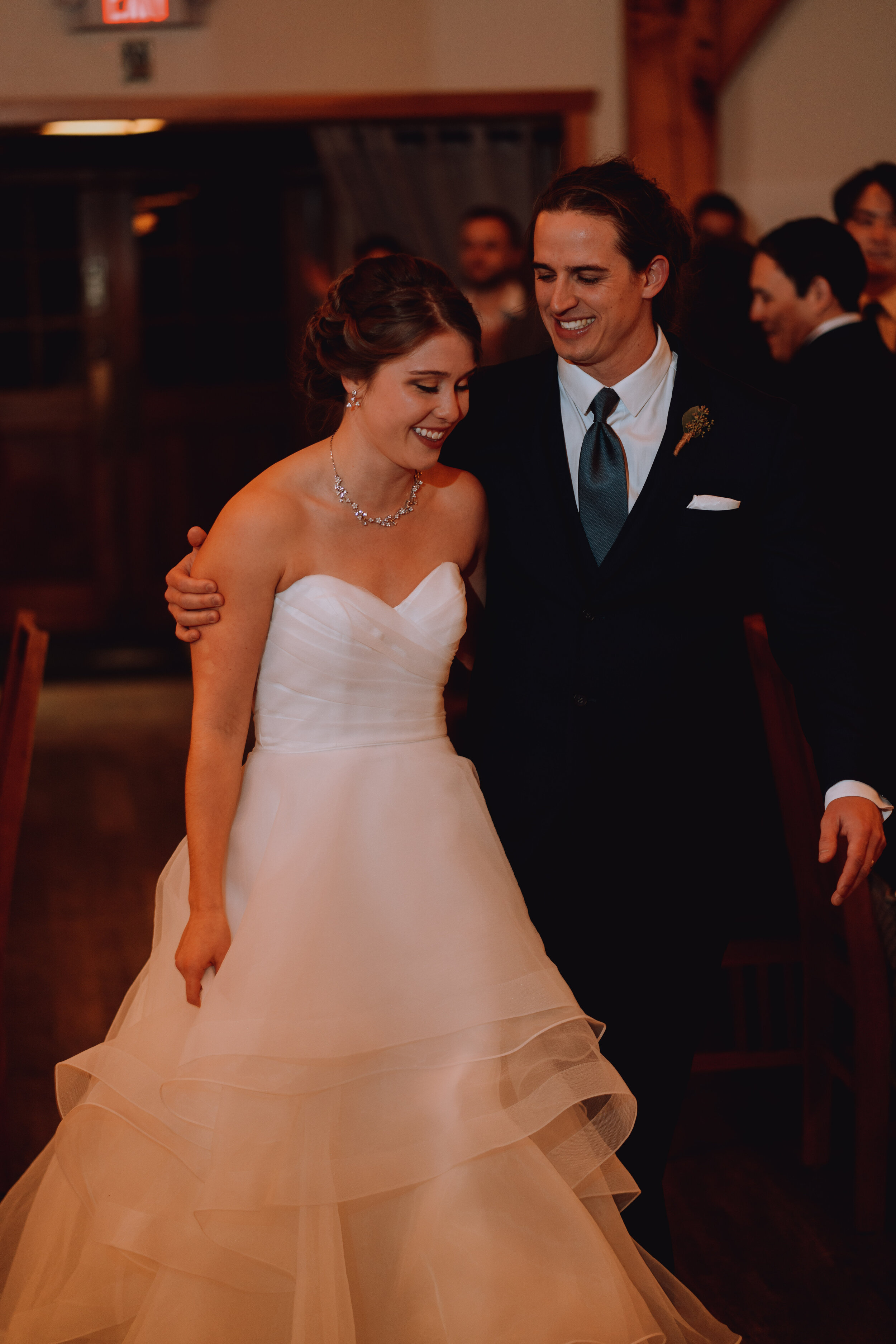 Wedding Hannah and Aaron at Timberlodge in Buffalo NY by Stefan Ludwig Photography-547.jpg