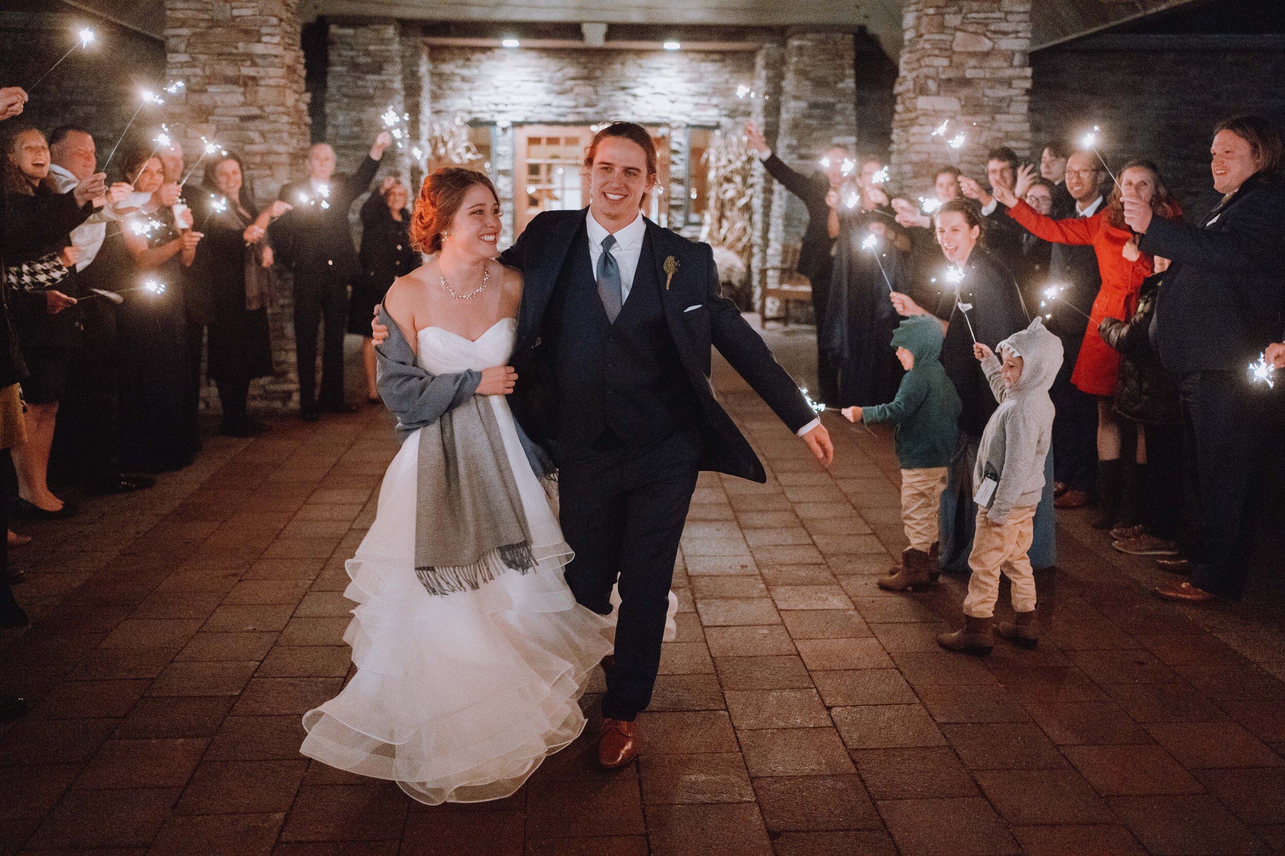 Wedding Hannah and Aaron at Timberlodge in Buffalo NY by Stefan Ludwig Photography-761.jpg