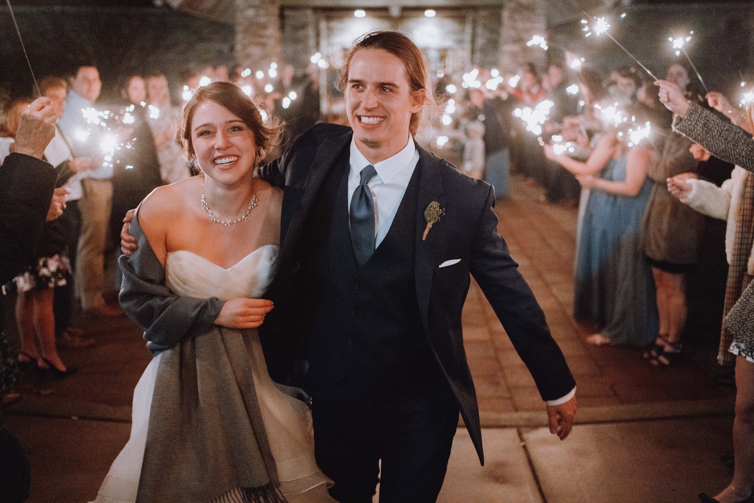 Wedding Hannah and Aaron at Timberlodge in Buffalo NY by Stefan Ludwig Photography-762.jpg