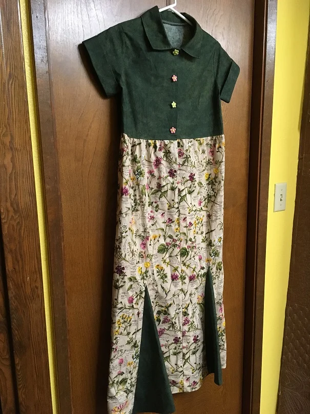 Sense and Sensibility Pattern for 1950's Shirt dress. A few modifications from the original pattern.