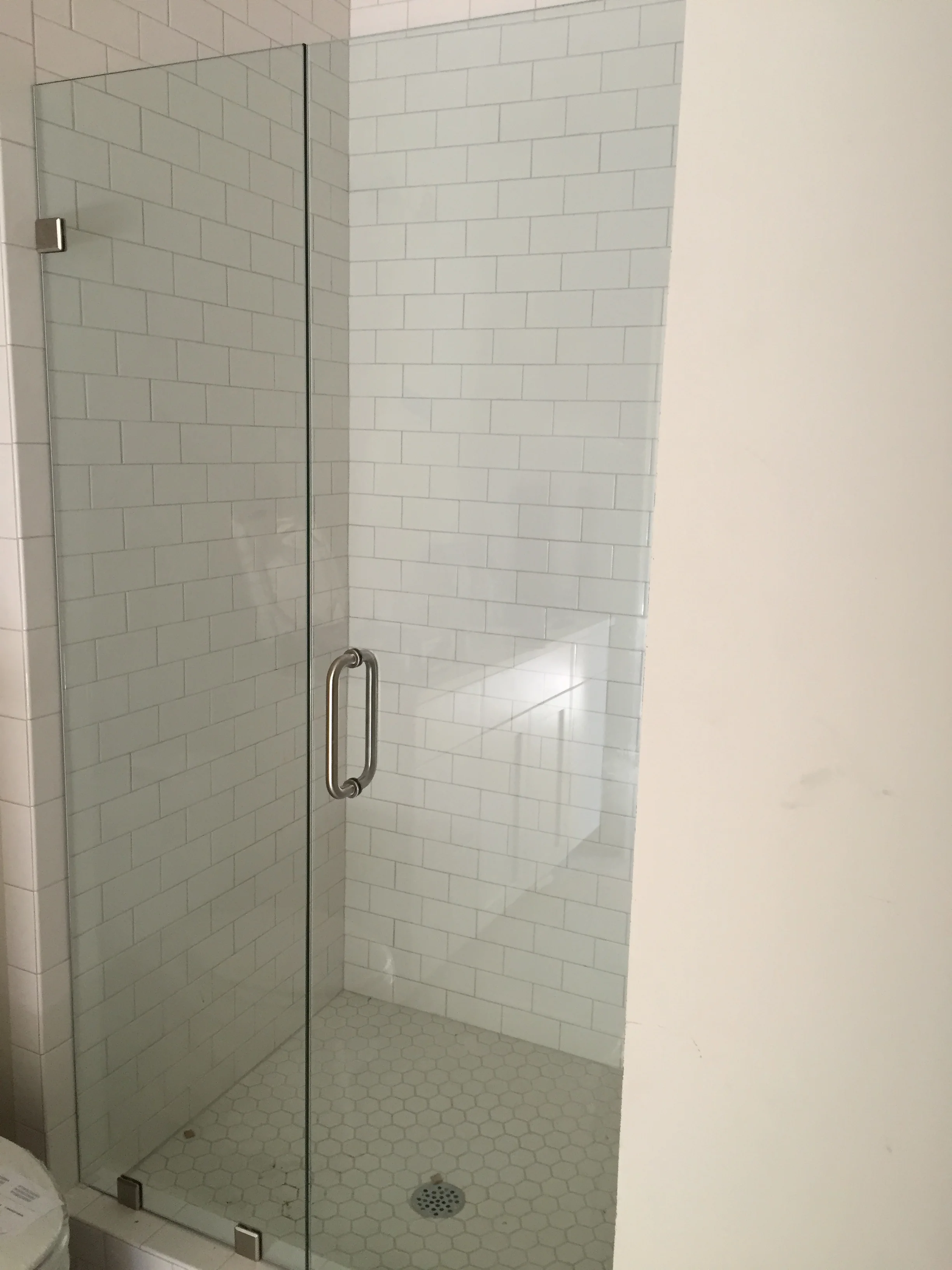 Shower Door Gallery — Closet Shelving Solutions
