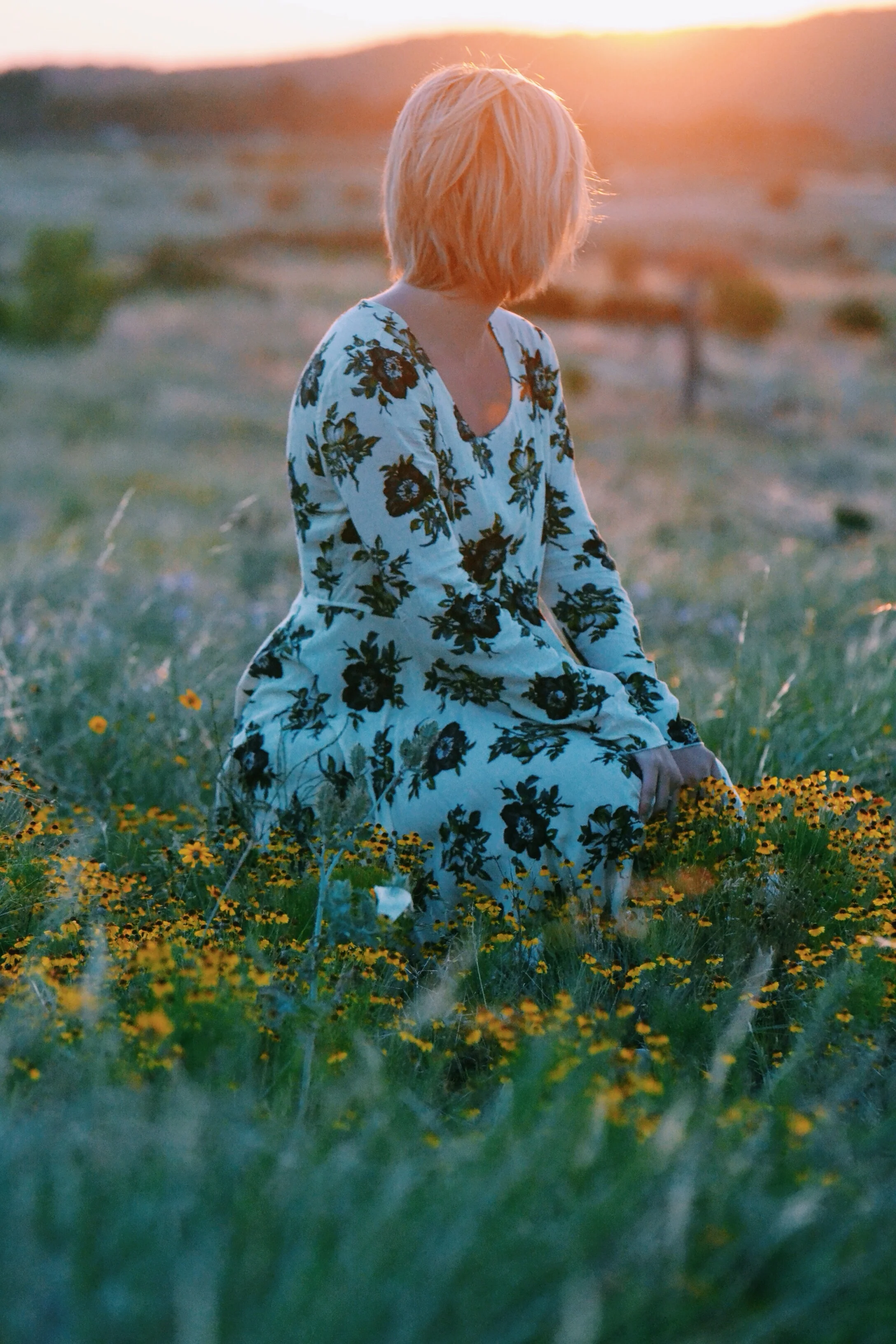 Natural Ways to Cool Those Hot Flashes