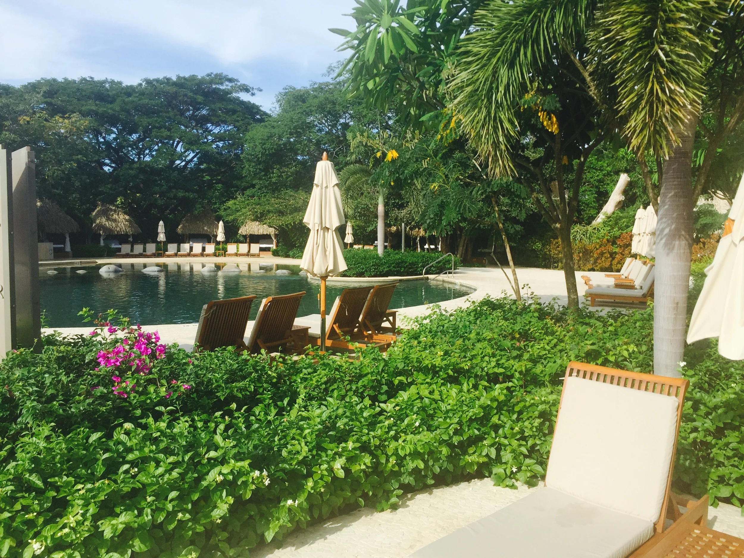 Just another shot of the tropical pool area - so lovely and serene! It was so hard to leave and hard not to take pictures, it's like always photoshoot ready!!!.