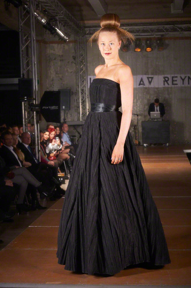 Laila av Reyni Fashion Show – öSTRöM 2013