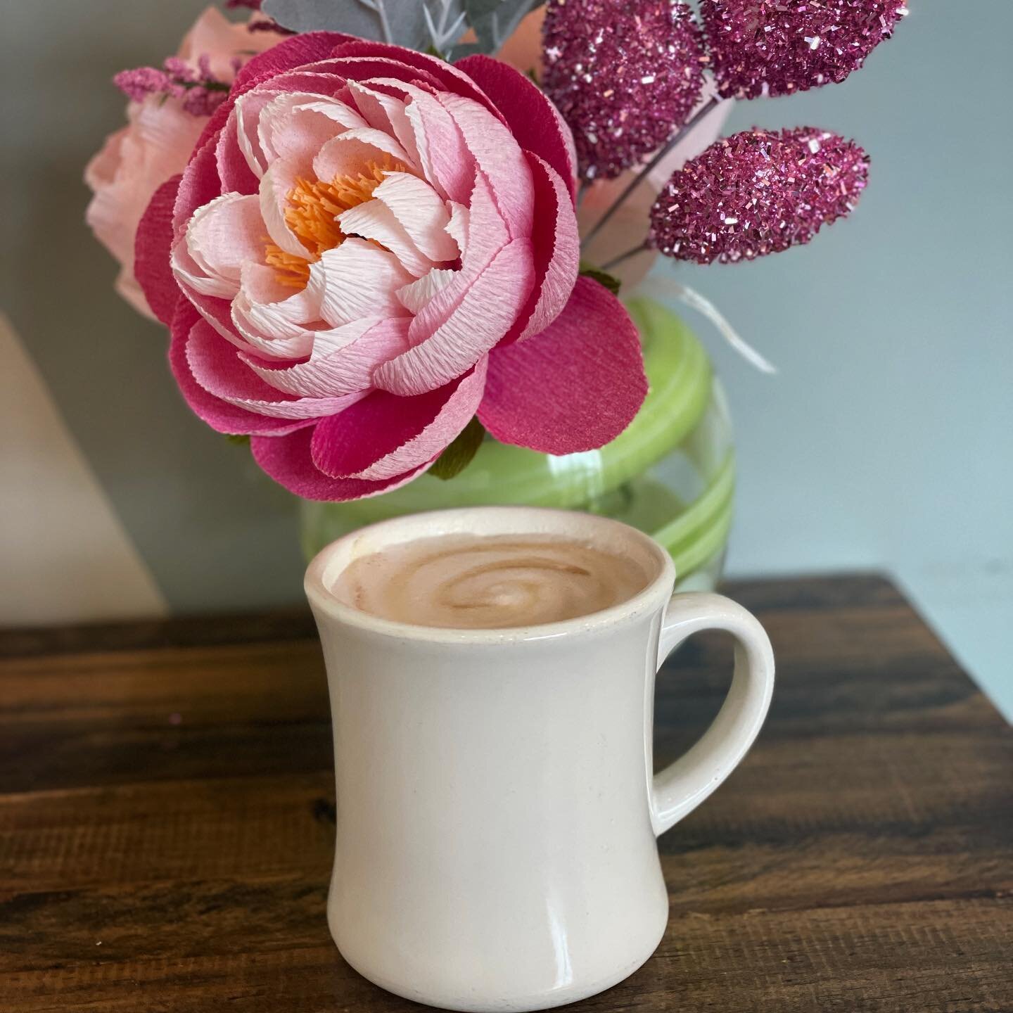 Enjoying a hot cup of coffee on a rainy day. 
.
.
📍@themoonbakeshop
.
.
#CraftCoffeeTrail #CraftCoffee #DrinkCoffee #DrinkLocal #BrewLocal #SupportLocal #DowntownHsv #DowntownHuntsville #exploredowntown #ihearthsv #visithuntsvilleal #coffeeaddict #c