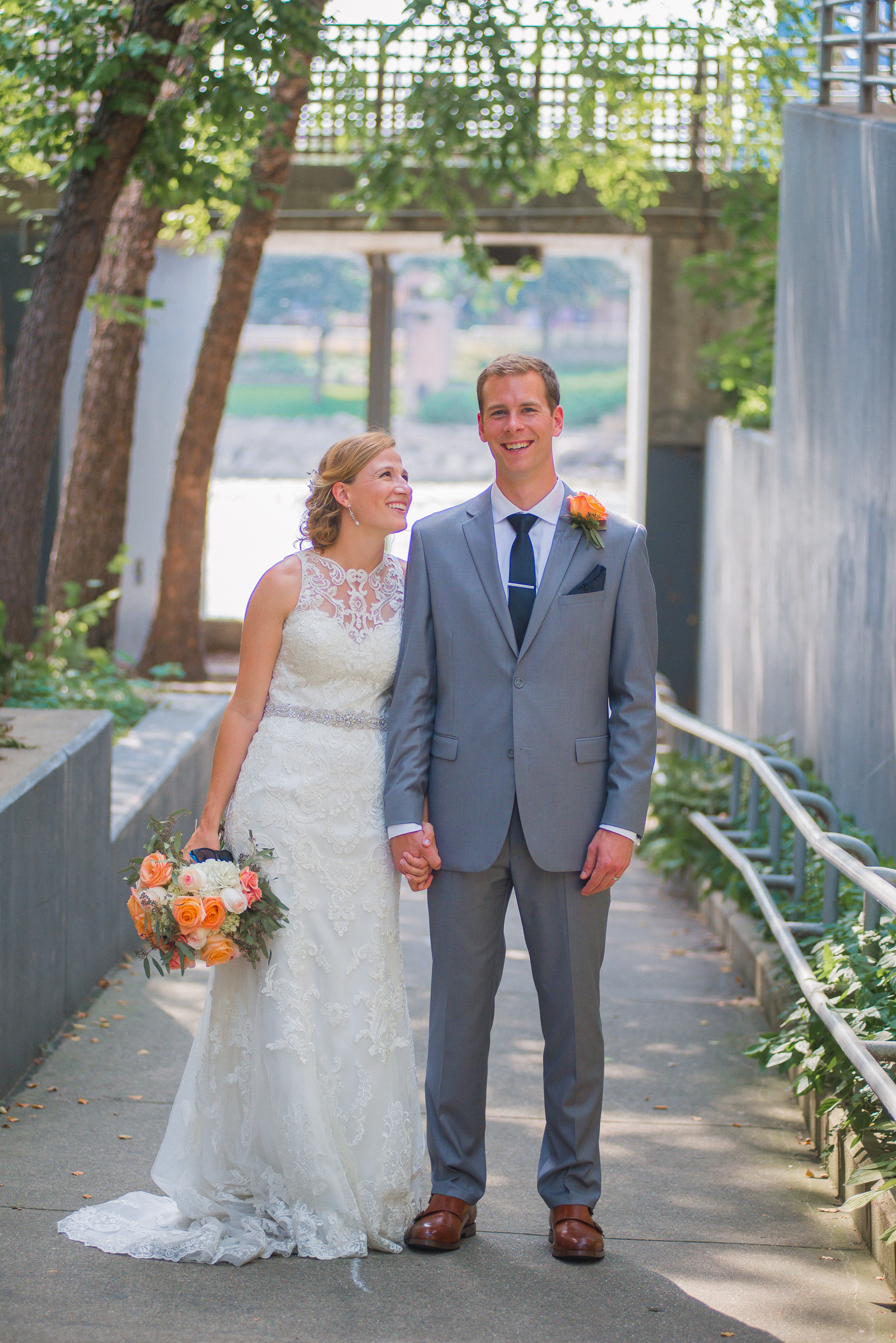 megan_and_chris_color_363.jpg