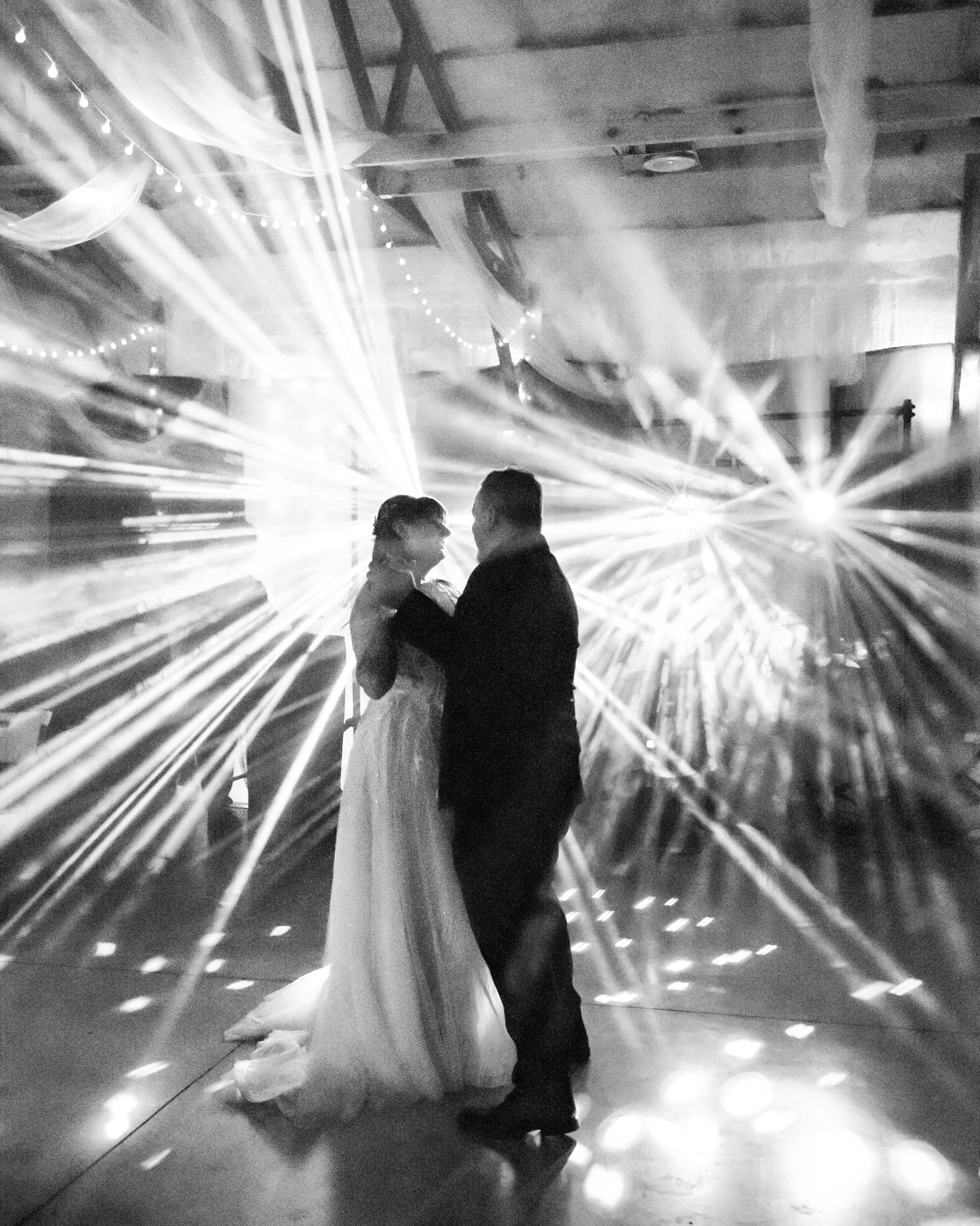 240421_kister_erin_andrew_wedding_photos_black_and_white_for_web_001.jpg