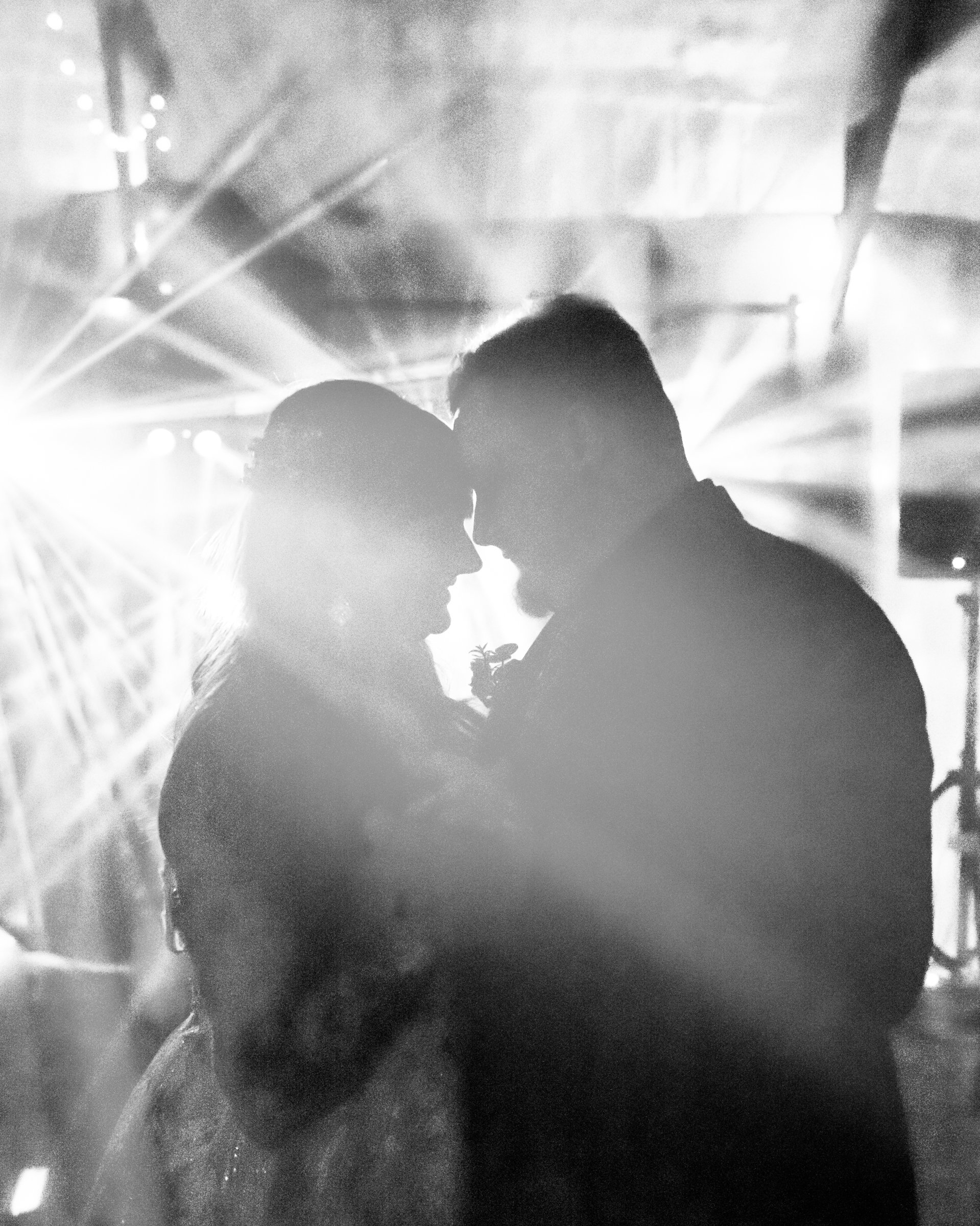 240421_kister_erin_andrew_wedding_photos_black_and_white_for_web_021.jpg