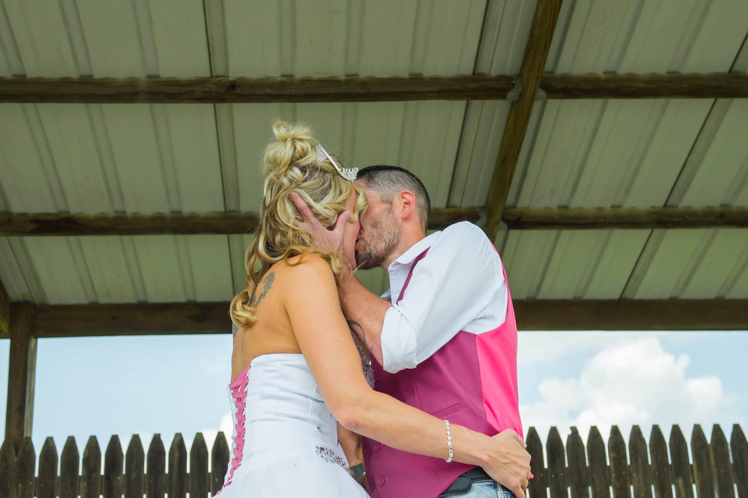 241011_tiffany_cody_linder_wedding_photos_for_web_062.jpg