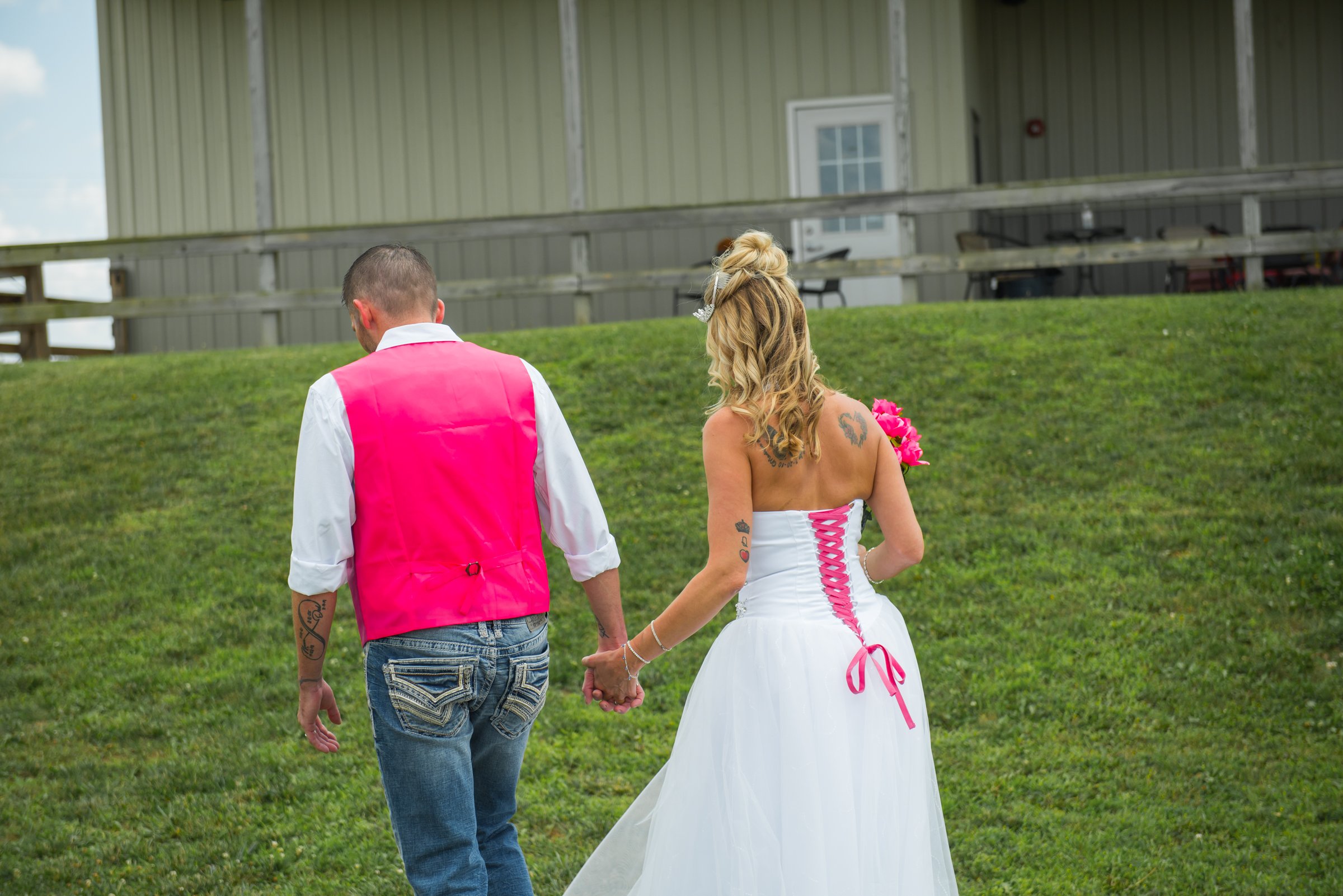 241011_tiffany_cody_linder_wedding_photos_for_web_070.jpg