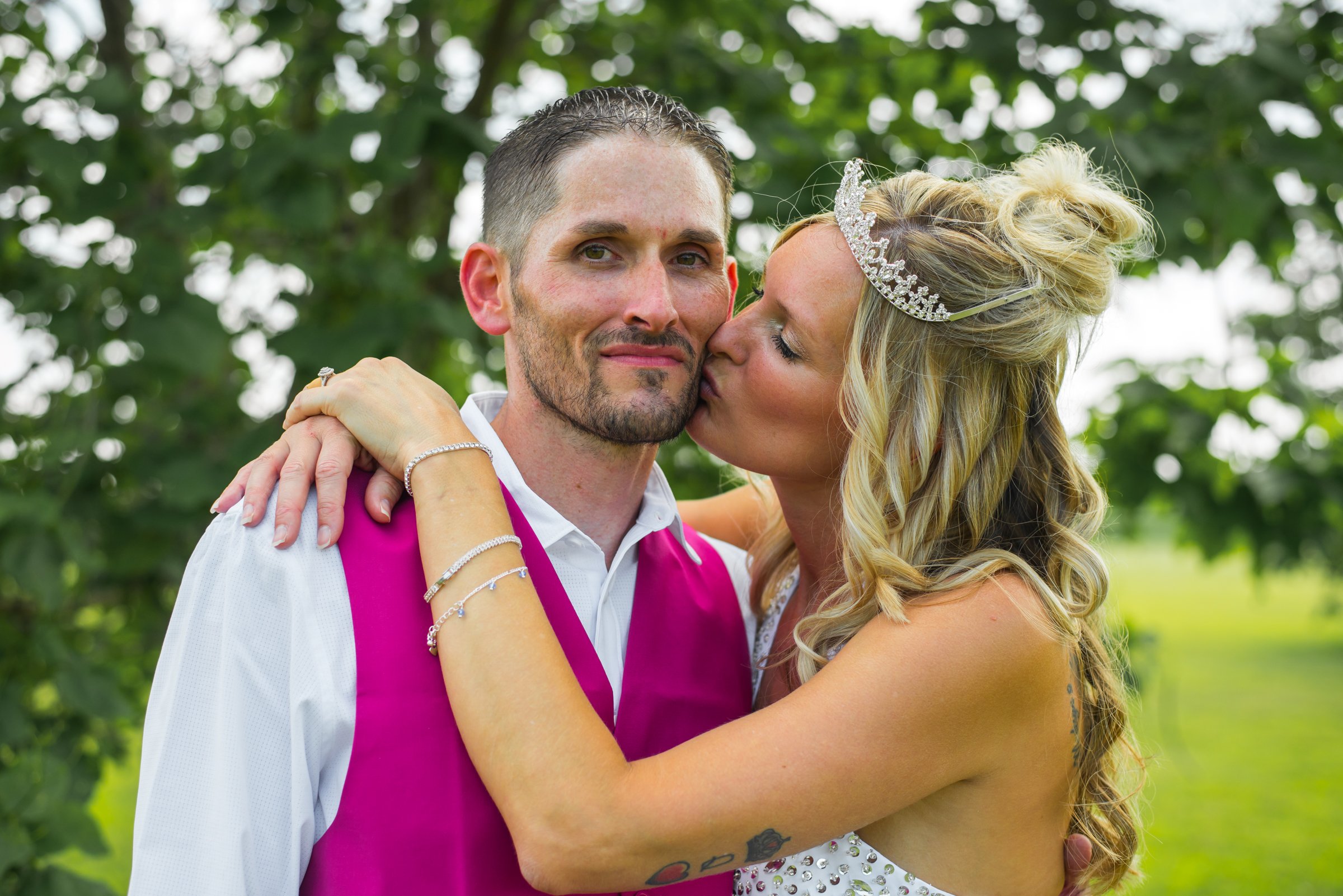 241011_tiffany_cody_linder_wedding_photos_for_web_105.jpg