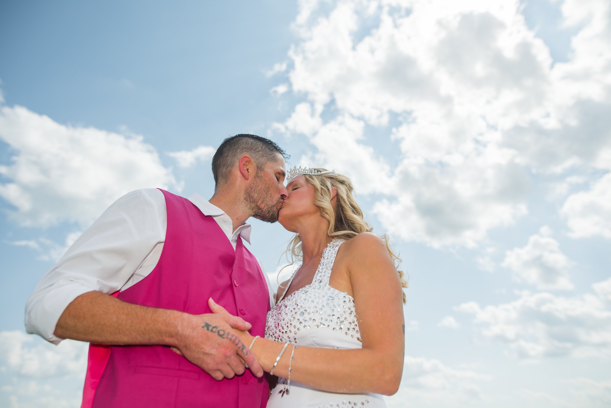 241011_tiffany_cody_linder_wedding_photos_for_web_142.jpg