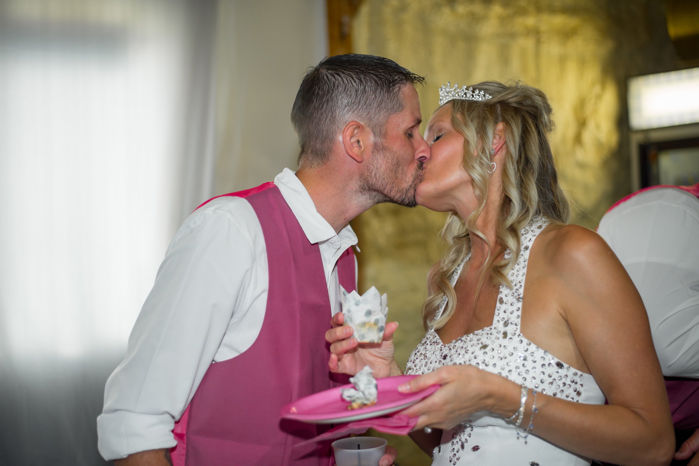 241011_tiffany_cody_linder_wedding_photos_for_web_209.jpg