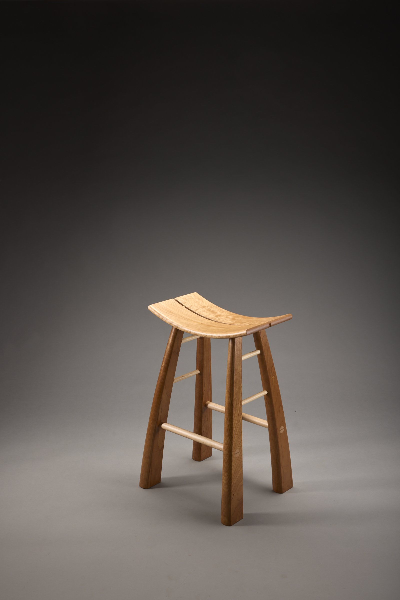 250515_todd_stools1977.jpg