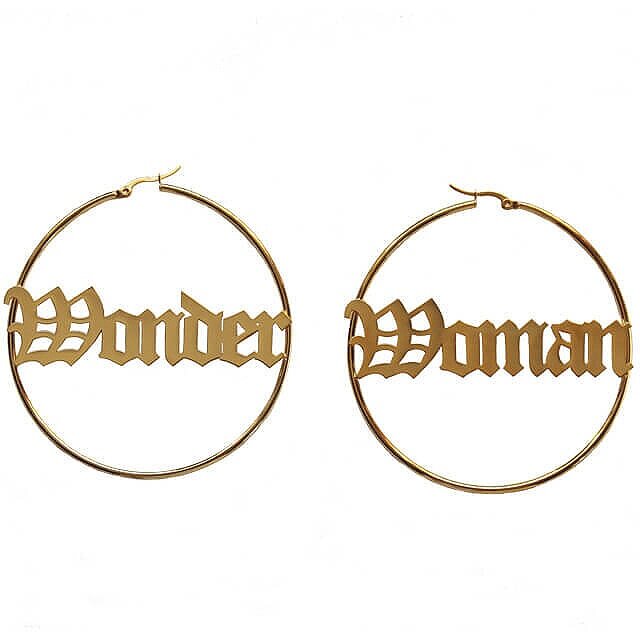 Wonder woman örhängen guld statement smycken online