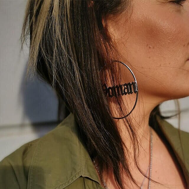 wonder-woman-hoops-orhangen-silver-smycken.jpg