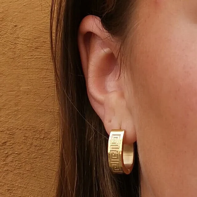goddess hoops örhängen med mönster guld silver smycken online