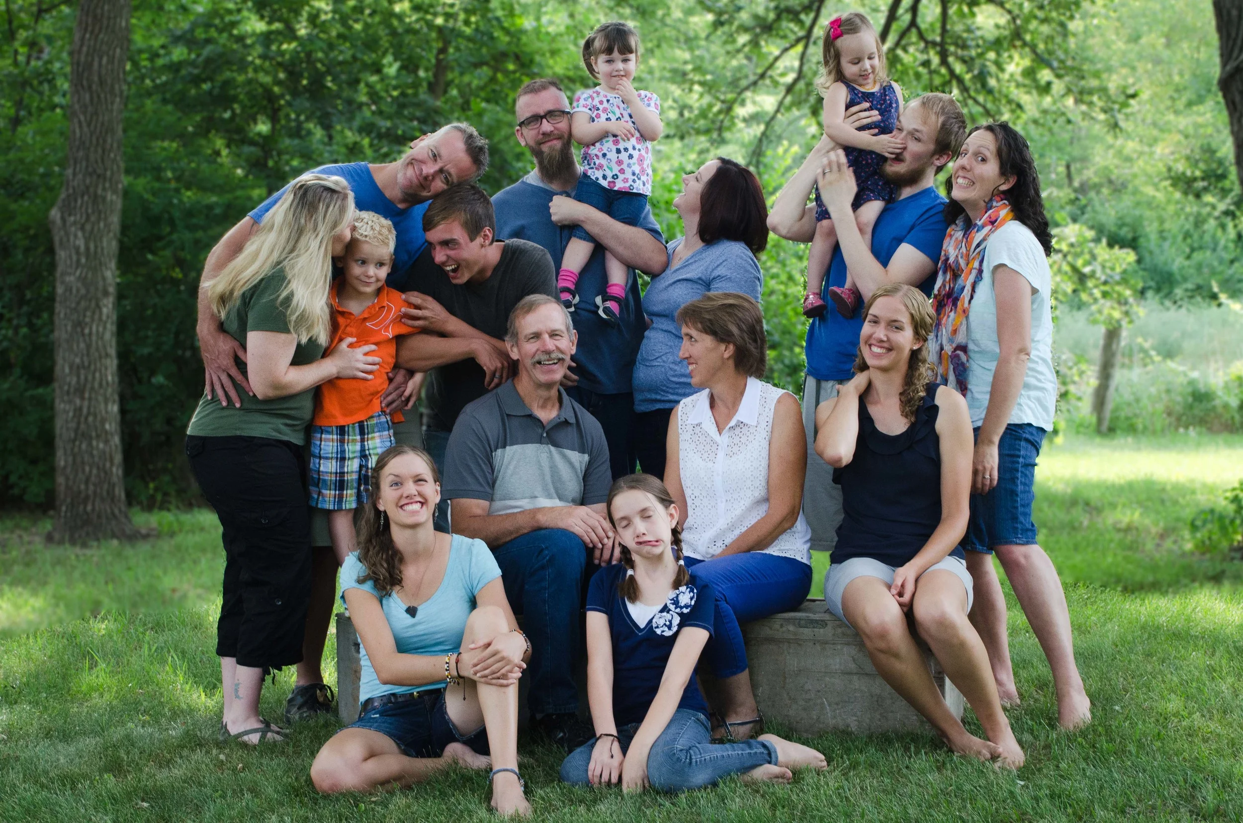 My first big family shoot! It was such a fun challenge.