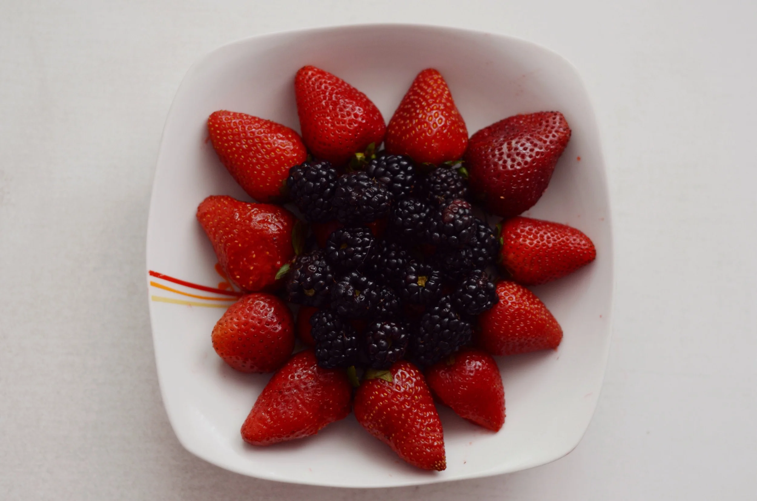 Fruit from the Vega market, known for its cheap, fresh produce. I bought a kilo of strawberries for less than 2 dollars and a small box of huge juicy blackberries for the same amount // nomnom 
