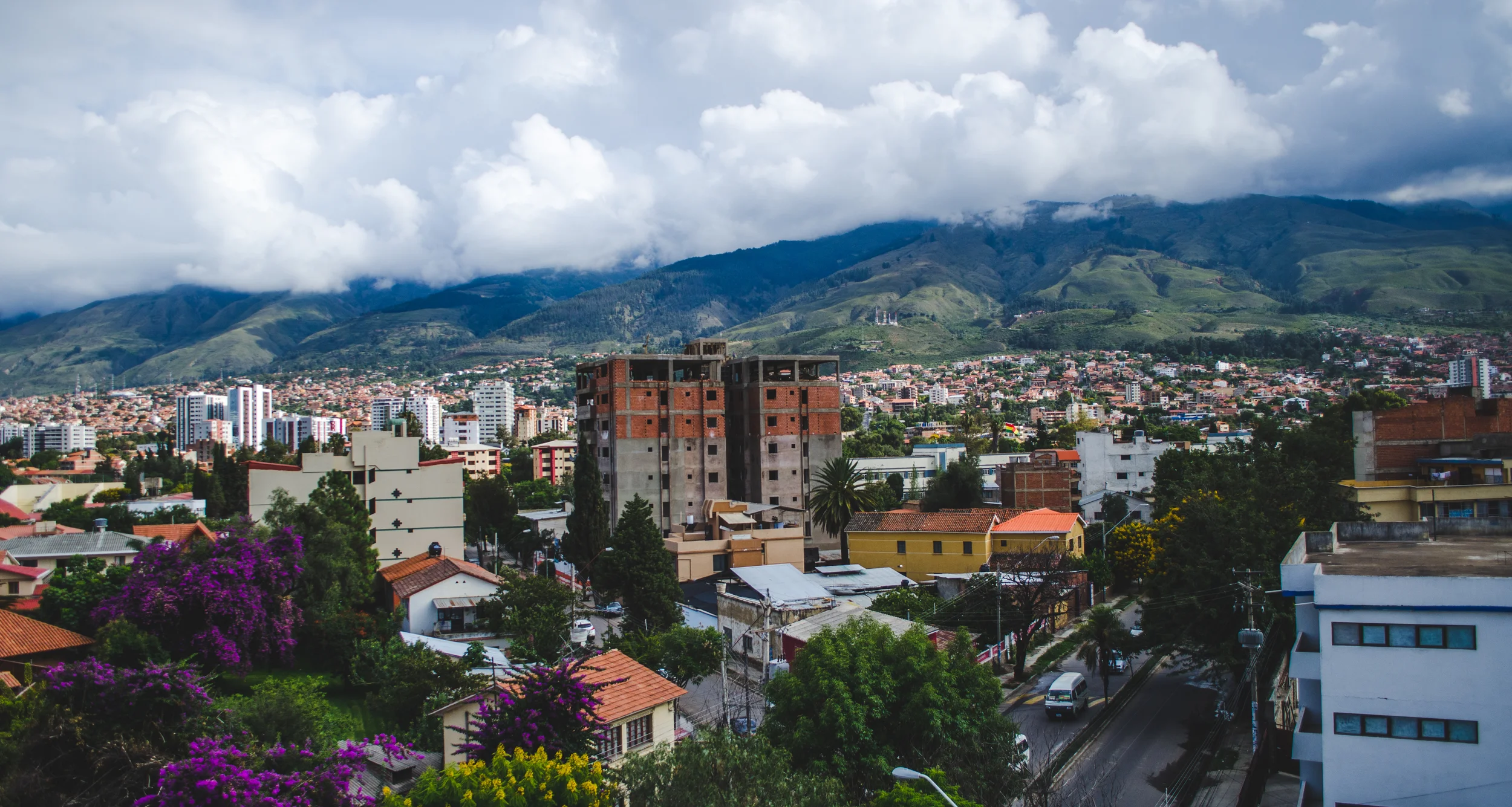 the beautiful hills of Cochabamba