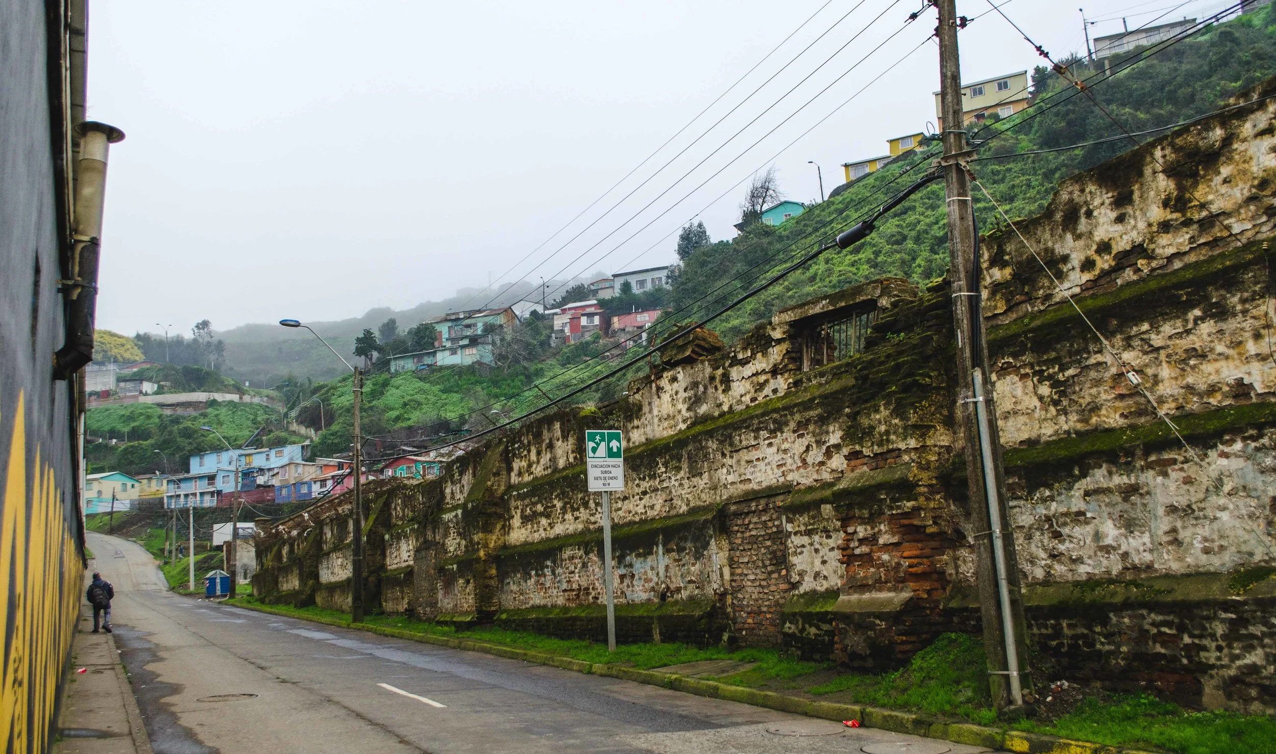 houses on the hill, Talcahuano // 23rd july