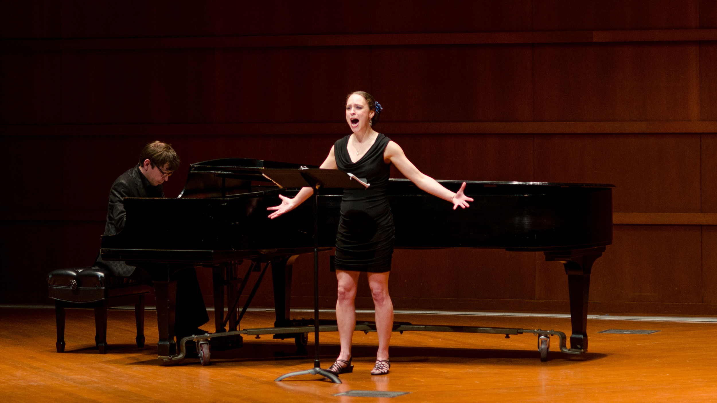 Pianist Sasha Burdin and Vocalist Nisa Neher.
