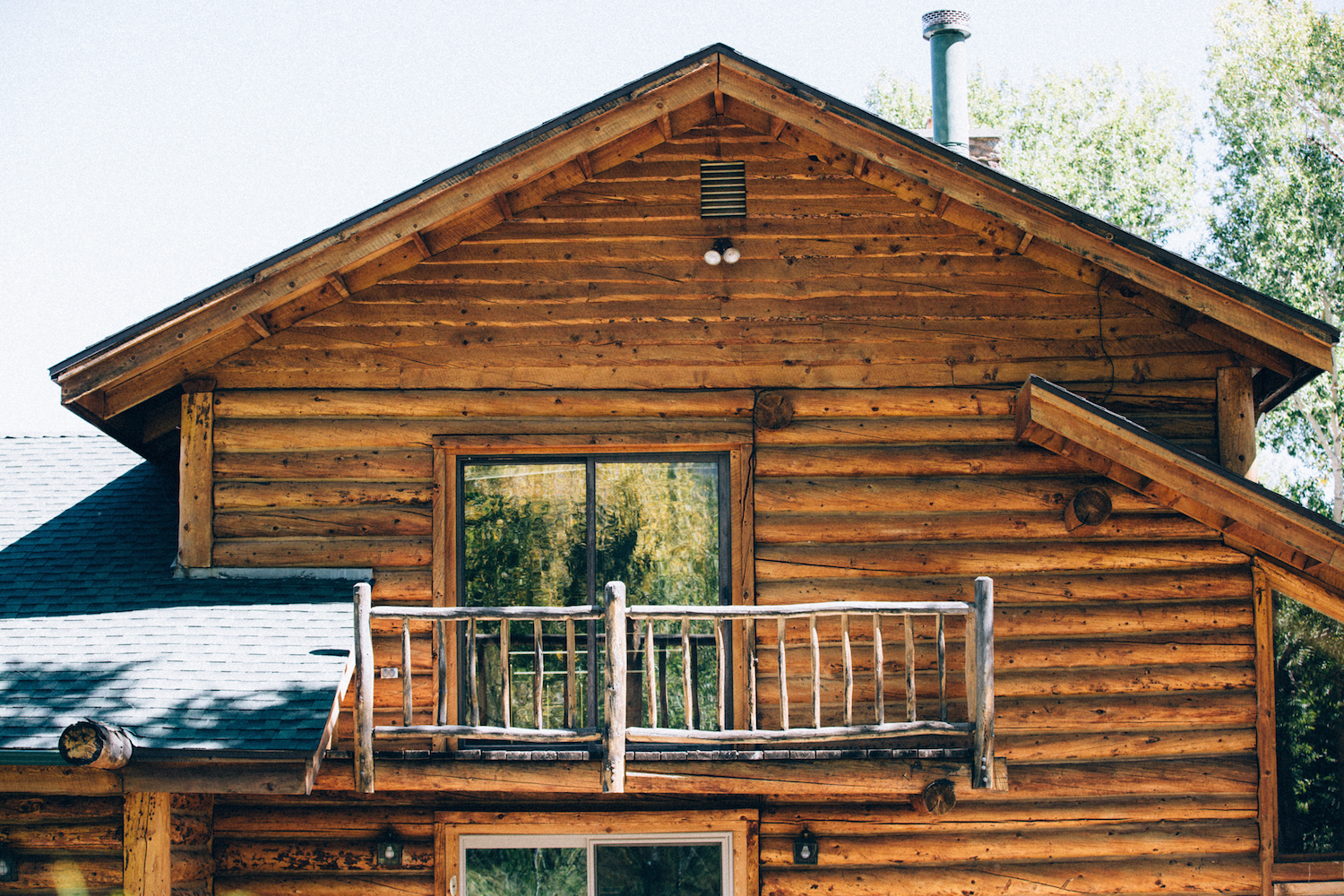 www.thestyledsoiree.com | Photo: Chandler Kim | Private Ranch wedding venue in Buena Vista, Colorado